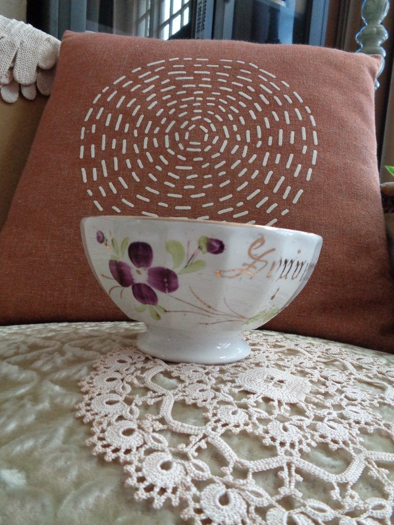 Brocante Franse Spoelkom Paarse Bloem & Tekst ** Mimosa **, Ophalen of Verzenden