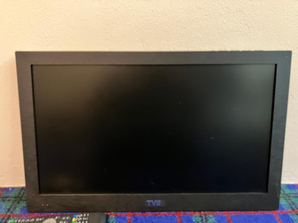 TVE 2417 LED TV met geïntegreerde DVD-speler, Ophalen, Gebruikt, Video