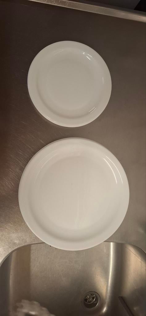 Diverse restaurant  kopjes en schotels, borden, Ophalen of Verzenden, Zo goed als nieuw, Overige stijlen, Kop(pen) en/of Schotel(s)