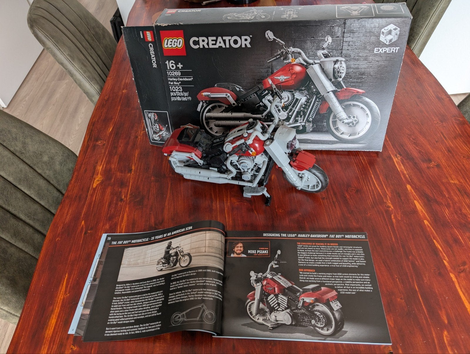 LEGO 10269 Harley Davidson Fat Boy, Ophalen of Verzenden, Zo goed als nieuw