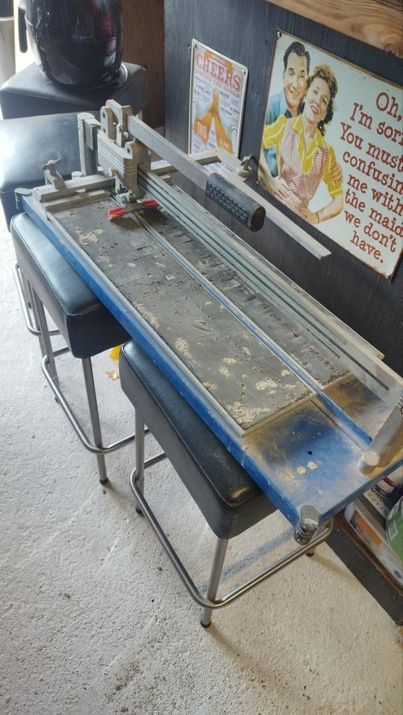 Hydraulische tegelsnijder - Professioneel gereedschap, Ophalen