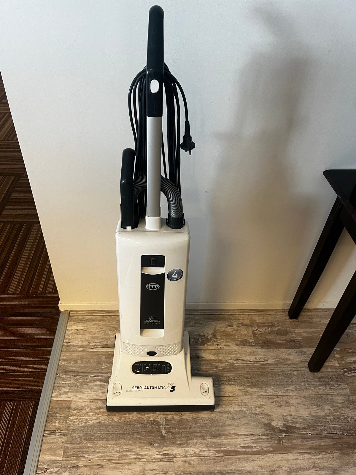 SEBO Automatic X5 stofzuiger - Krachtig en allergievriendeli, Witgoed en Apparatuur, Stofzak, Overige merken, Gebruikt, Ophalen of Verzenden