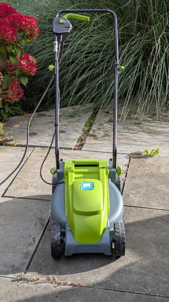 Praxis grasmaaier, Tuin en Terras, Ophalen, Cirkelmaaier, Gebruikt, Elektrische grasmaaier