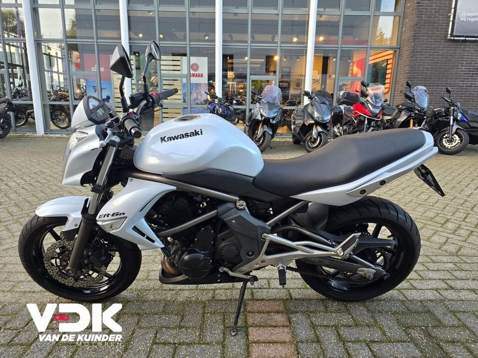 KAWASAKI ER 6 N ABS, 2 cilinders, 649 cc, Bedrijf, Onbekend