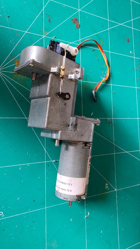 Wedico 3-versnellingsbak met motor, Elektro, Gebruikt, Schaal 1:14, Ophalen of Verzenden