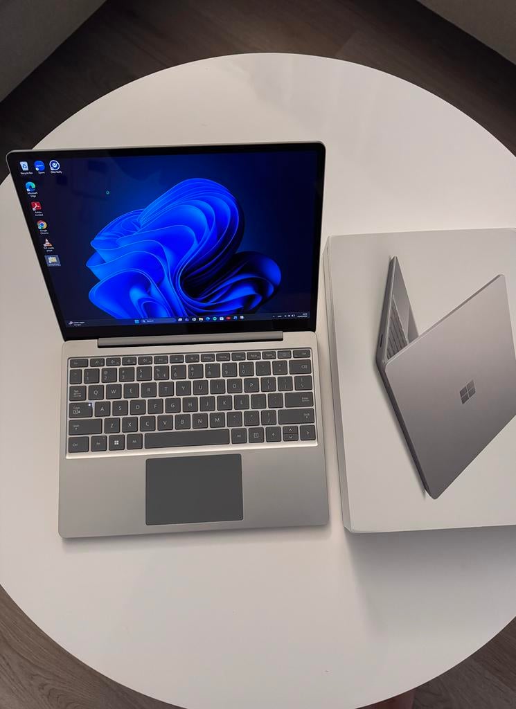 Microsoft Surface Laptop Go 2, Computers en Software, Windows Laptops, Ophalen, 8 GB, Nieuw, 12 inch