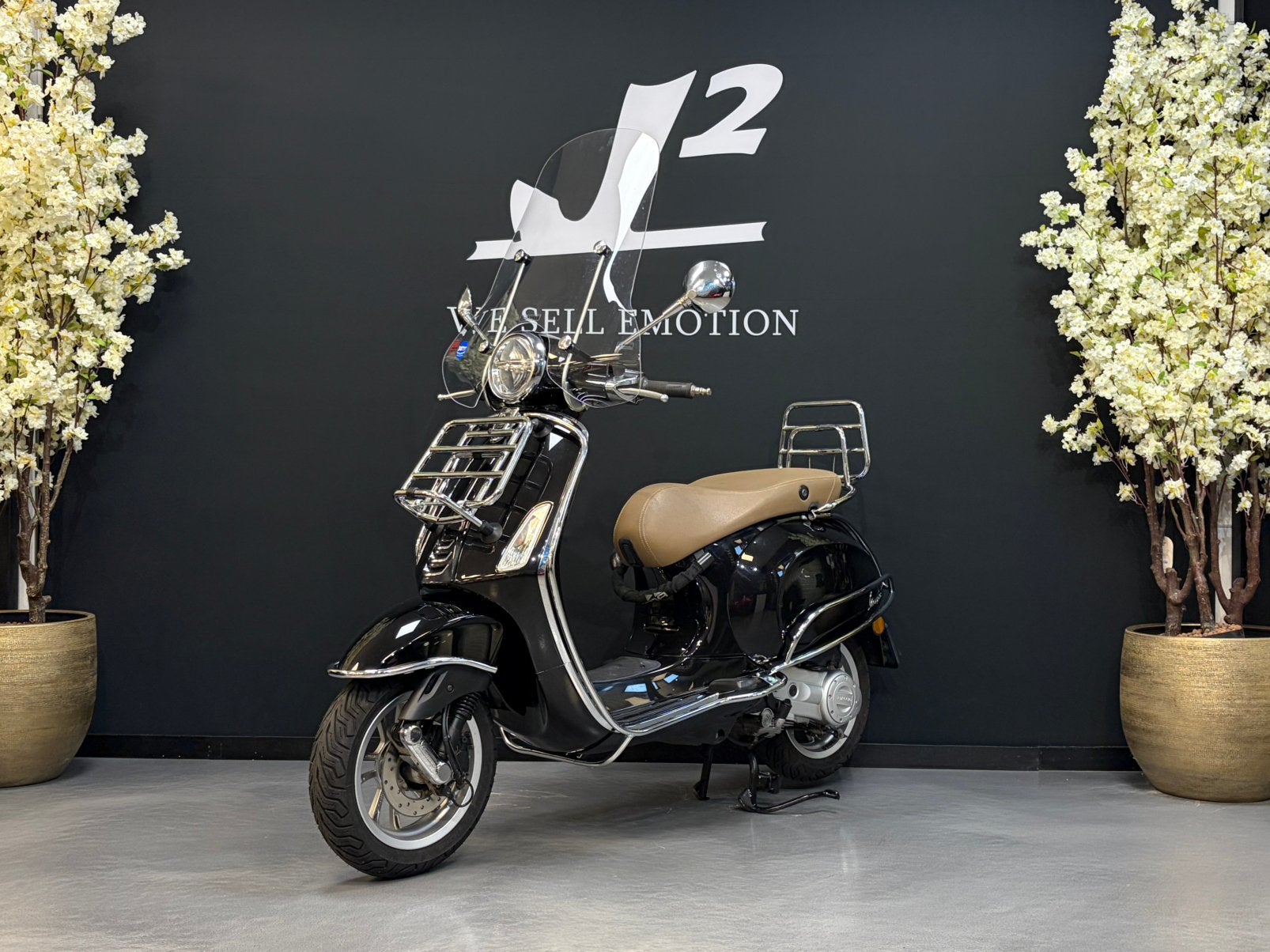 Vespa Primavera | Glans Zwart | Snor | 2021 | 15.526 km, Gebruikt, Overige modellen, ., Ophalen of Verzenden