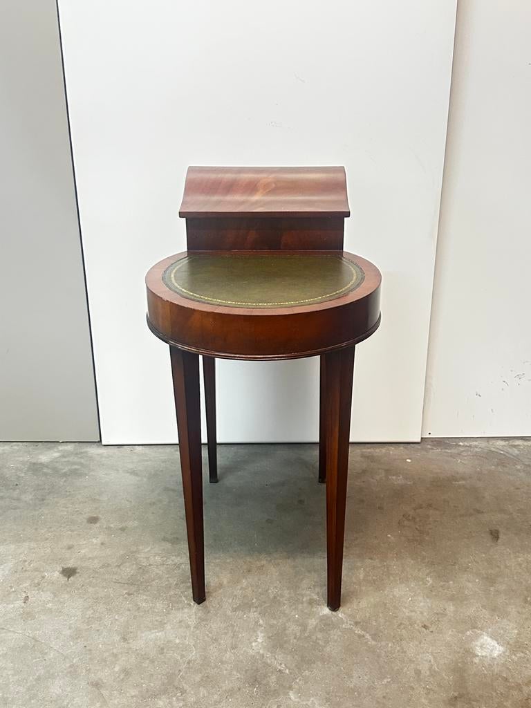 Vintage Heirloom Weiman bijzet-/rook tafeltje, Huis en Inrichting, Ophalen of Verzenden, Zo goed als nieuw, Hout, 60 cm of meer