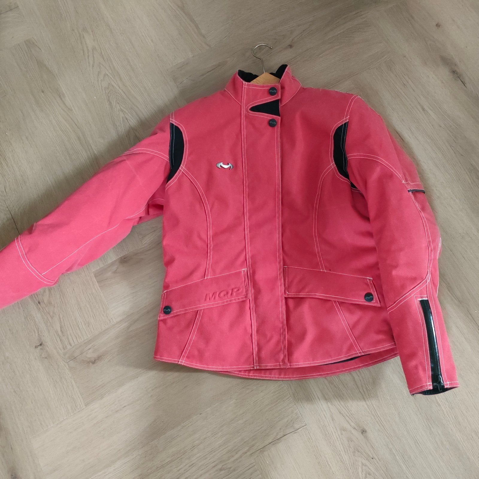 MQP Motorjas Textiel (canvas)Dames rood /Zwart, Ophalen, Jas | textiel, MQP, Dames