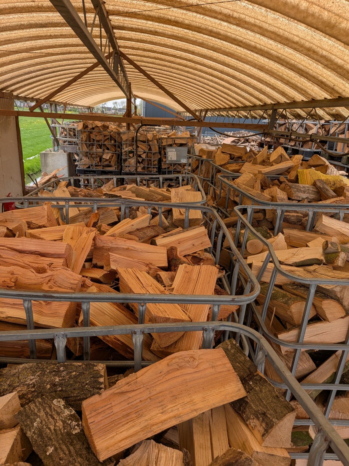 6 KUUB DOUGLAS SUPER DROOG HOUT ZONDER HARS VOOR€500, 3 tot 6 m³, Ophalen, Overige houtsoorten, Blokken
