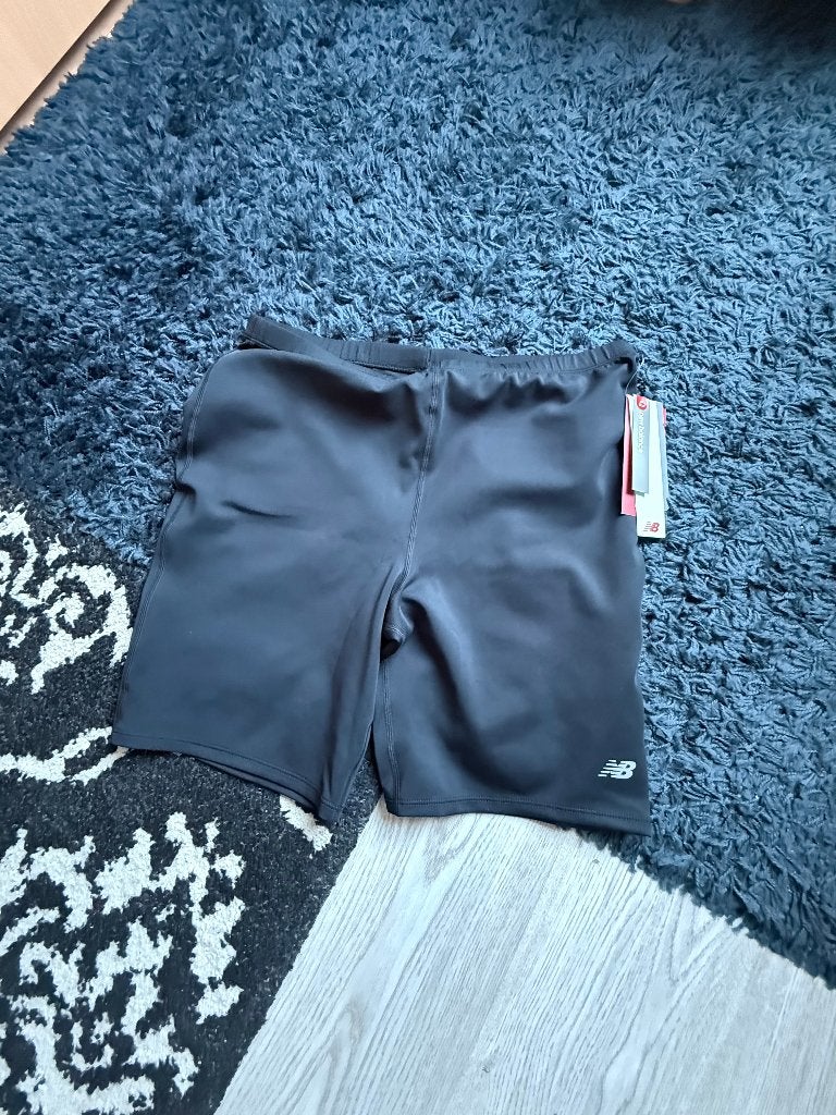 New Balance hardloop broekje., Ophalen of Verzenden, Nieuw, Kleding, Overige merken