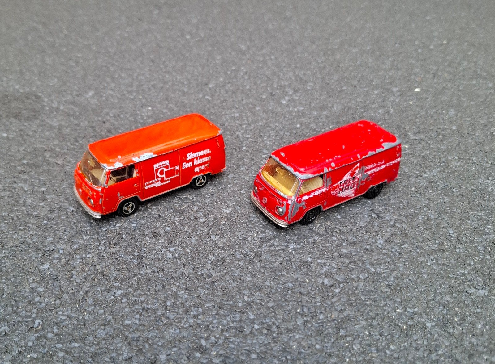 Vintage Majorette Volkswagen T2 busjes - Siemens & Cafe HAG, Hobby en Vrije tijd, Modelauto's | 1:50, Ophalen of Verzenden, Gebruikt