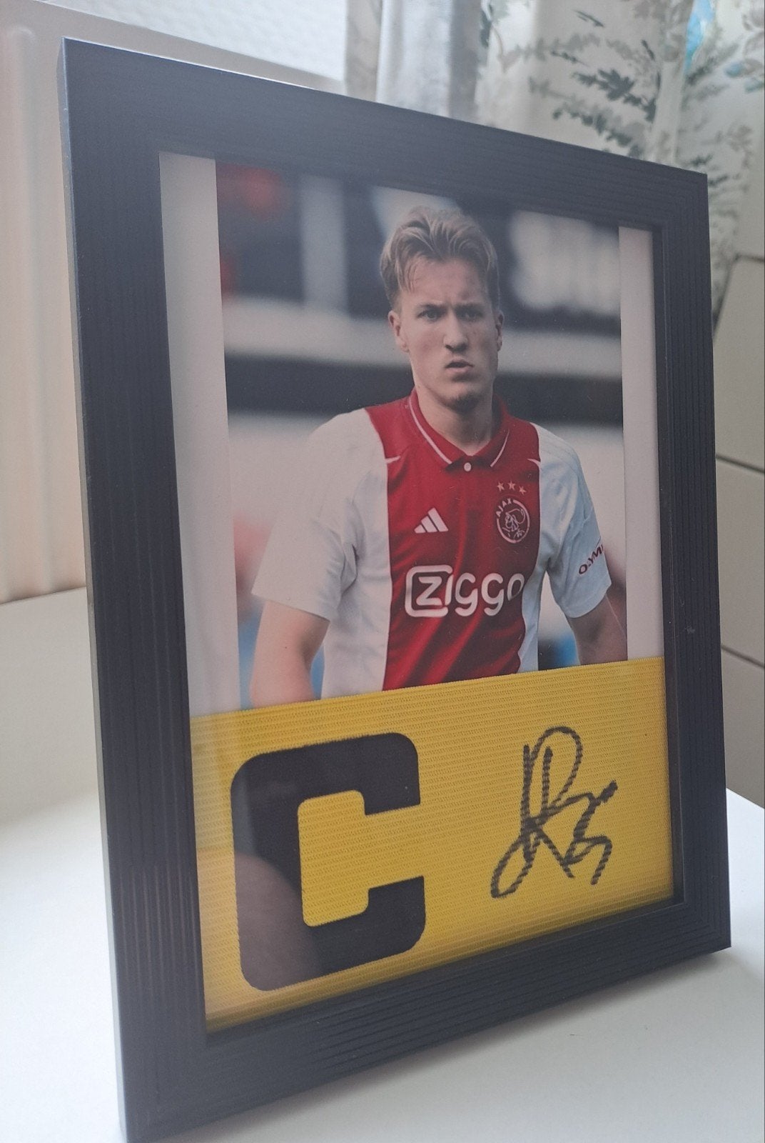 Gesigneerde Julian Rijkhoff Aanvoerdersband (Geel/Zwart) + F, Ophalen of Verzenden, Zo goed als nieuw, Ajax, Shirt