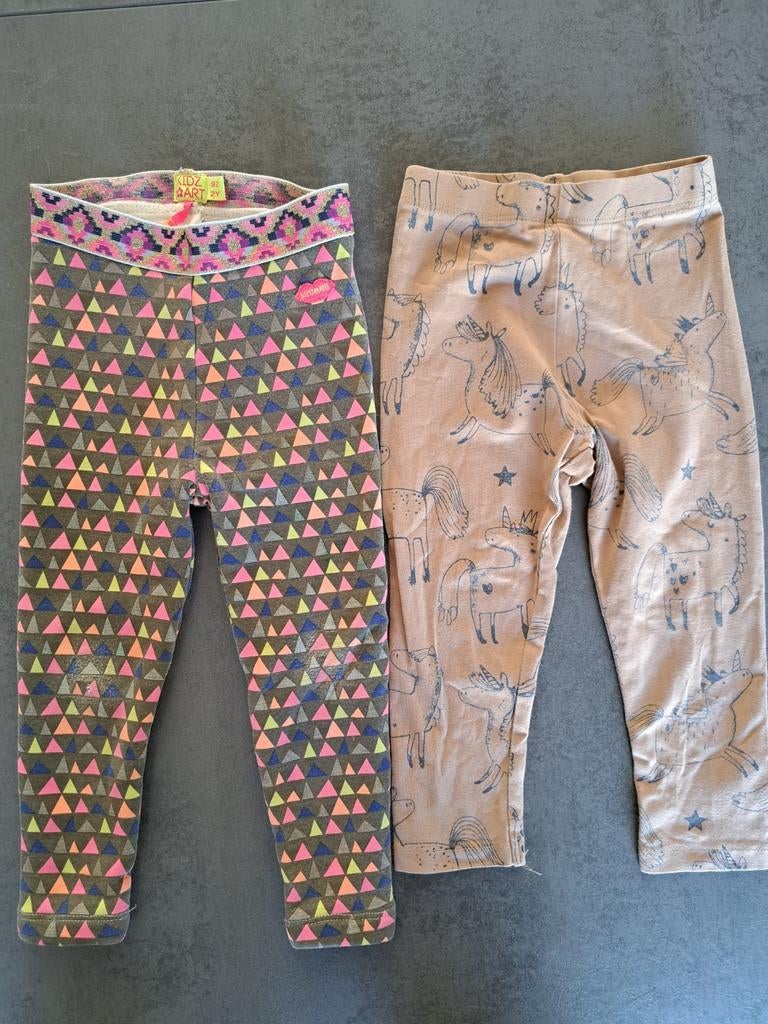 Twee leggings maat 92, waarvan 1 gevoerd voor de winter, Ophalen of Verzenden, Gebruikt, Meisje, Broek