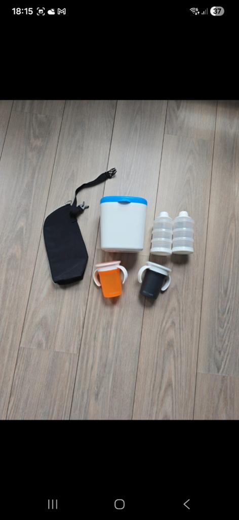 Kruidvat poederdoos, warmhoud tasje en meer babyartikelen, Kinderen en Baby's, Babyvoeding en Toebehoren, Ophalen of Verzenden