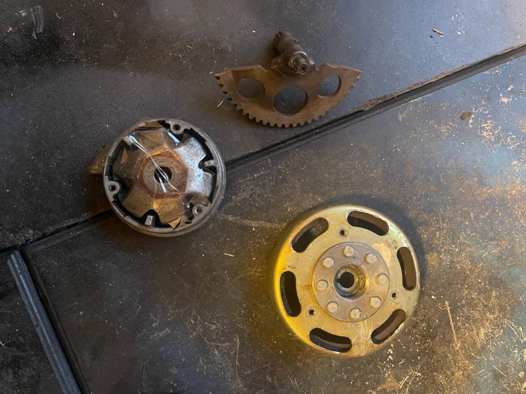 Diverse piaggio/gilera onderdelen 50/70, Ophalen, Overige typen, Piaggio