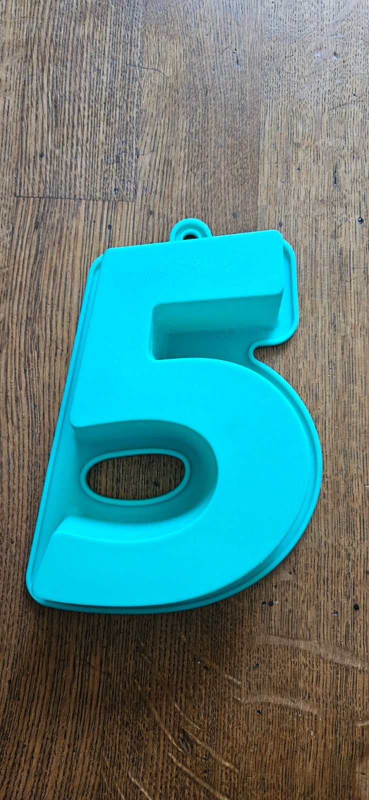 Siliconen bakvorm cijfer 5, Hobby en Vrije tijd, Ophalen of Verzenden, Gebruikt, Taarten, Bakvorm