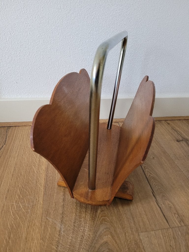Retro krantenbak van rotan in gave conditie, Huis en Inrichting, Woonaccessoires | Krantenbakken en Lectuurbakken, Ophalen, Natuurlijk materiaal