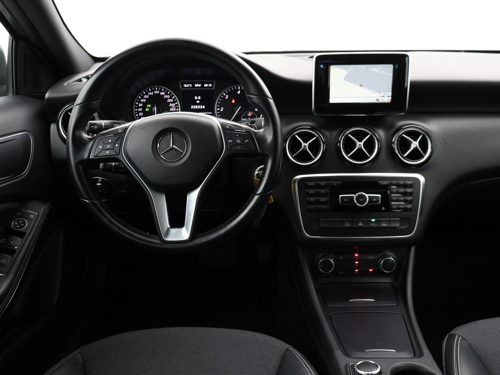 Mercedes-Benz A-klasse 180 CDI AUT. MONTAIN GRAY + GELE REMK, Euro 5, Gebruikt, 4 cilinders, 1796 cc