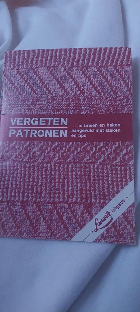 LANARTE VERGETEN PATRONEN BREIEN & HAKEN o.a sokken breien, Hobby en Vrije tijd, Breien en Haken, Ophalen of Verzenden, Gebruikt