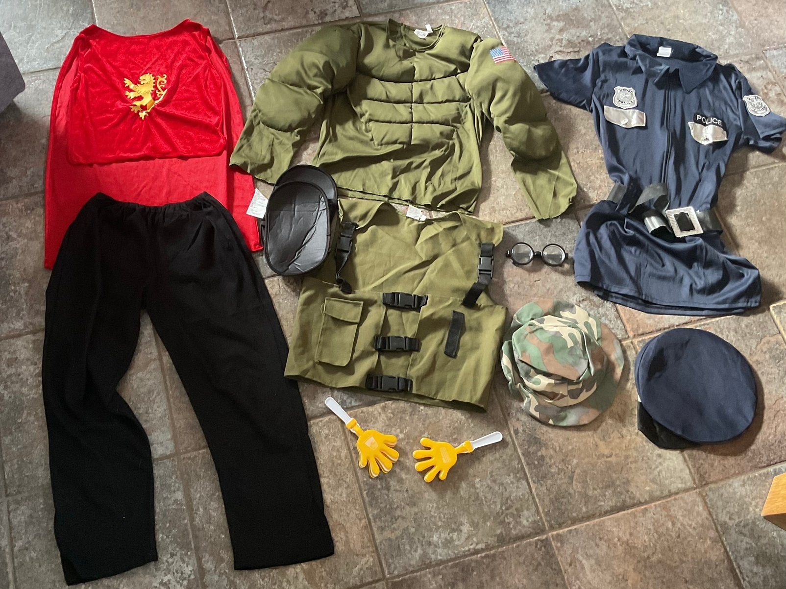 Verkleedkleren maten 158 en 164, Kinderen en Baby's, Ophalen of Verzenden, Zo goed als nieuw, 158 t/m 164, Jongen of Meisje