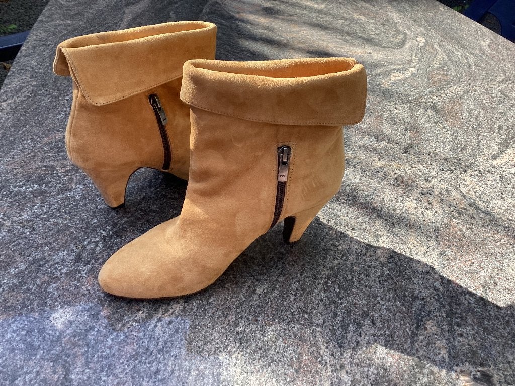 Damesschoenen, Overige kleuren, Overige typen, Ophalen of Verzenden, Zo goed als nieuw