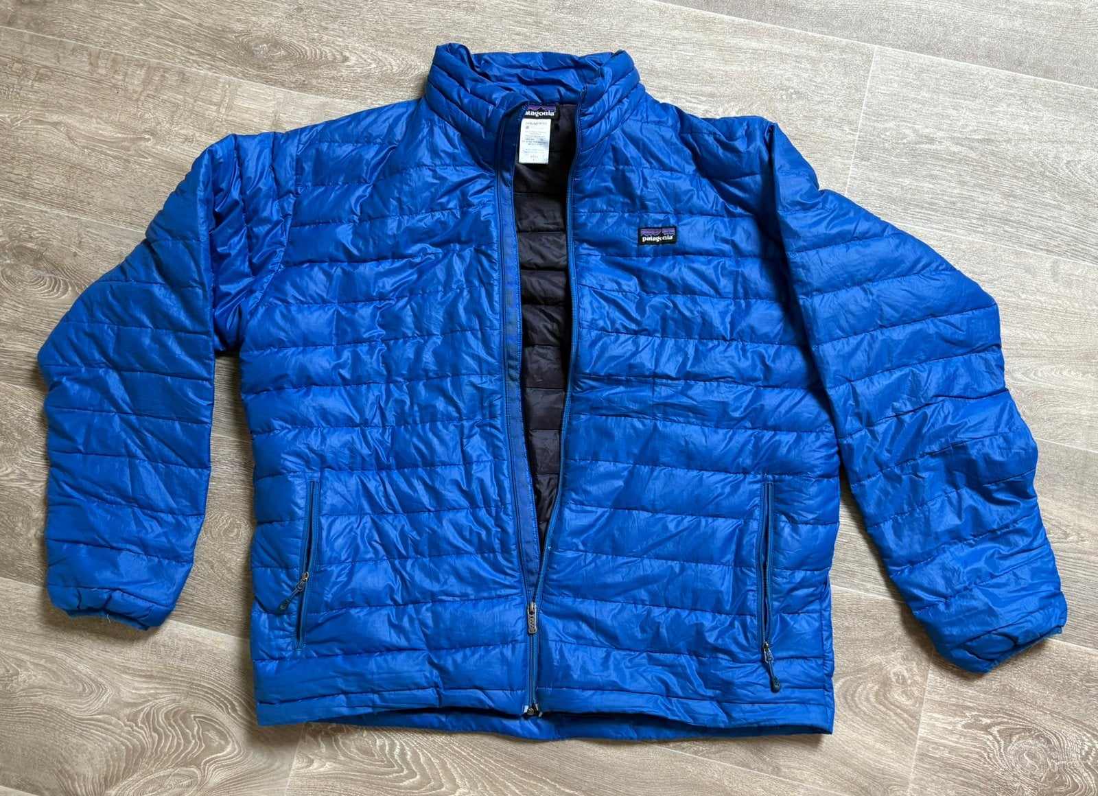 Patagonia donsjack heren maat L, Ophalen of Verzenden, Zo goed als nieuw, Maat 52/54 (L), Blauw