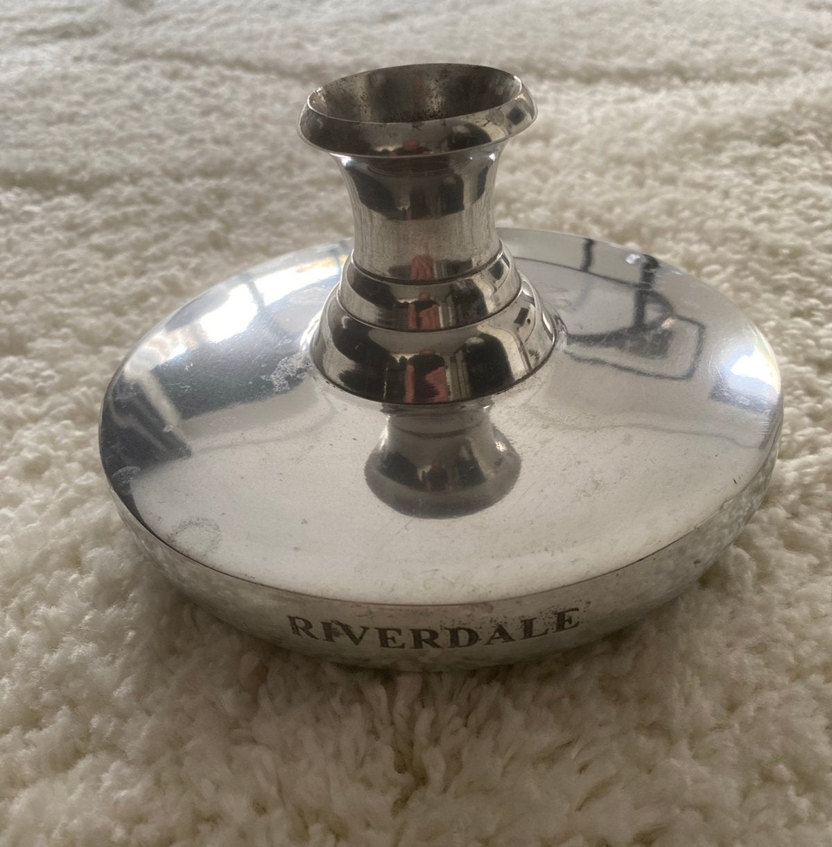 Riverdale vaasje, aluminium (gepolijst), in zeer mooie staat, Handgemaakt, Ophalen of Verzenden, Zo goed als nieuw, Metaal