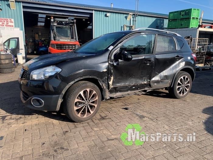 Snijdeel links-voor van een Nissan Qashqai (Z11G), Gebruikt, -, -, Ophalen of Verzenden