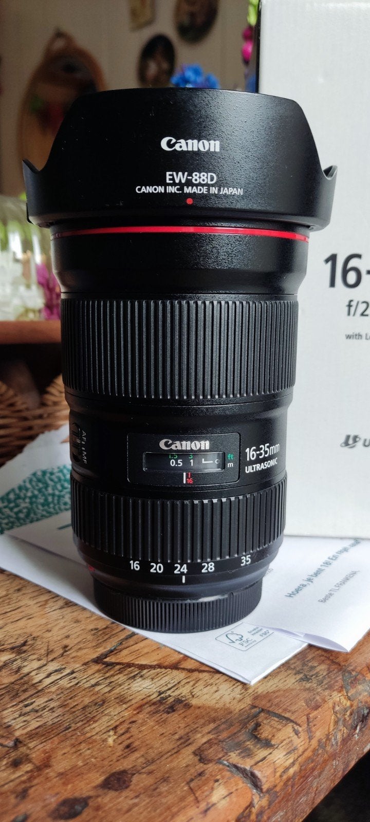 Canon EF 16-35MM III L 2.8 in doos, Audio, Tv en Foto, Fotografie | Lenzen en Objectieven, Ophalen, Canon, Groothoeklens, Zo goed als nieuw