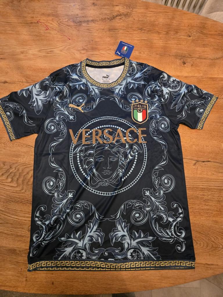 Mooie italische voetbal shirtje, Maat M, Ophalen of Verzenden, Nieuw, Shirt