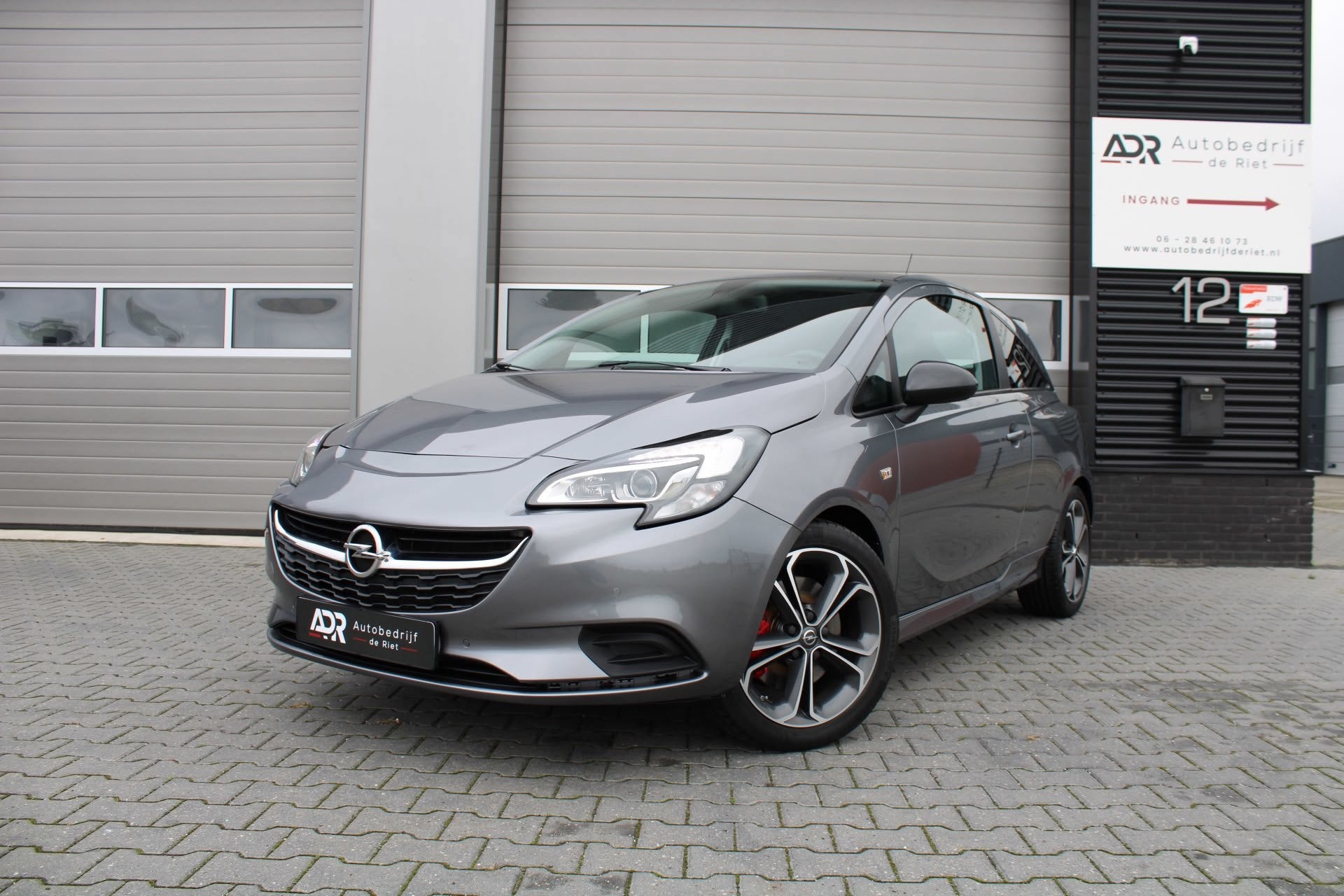 Opel Corsa 1.4 16V Turbo 150PK|GSI|KUIPSTOELEN|XENON|CAMERA|, Auto's, Voorwielaandrijving, Dealer onderhouden, Gebruikt, 4 cilinders