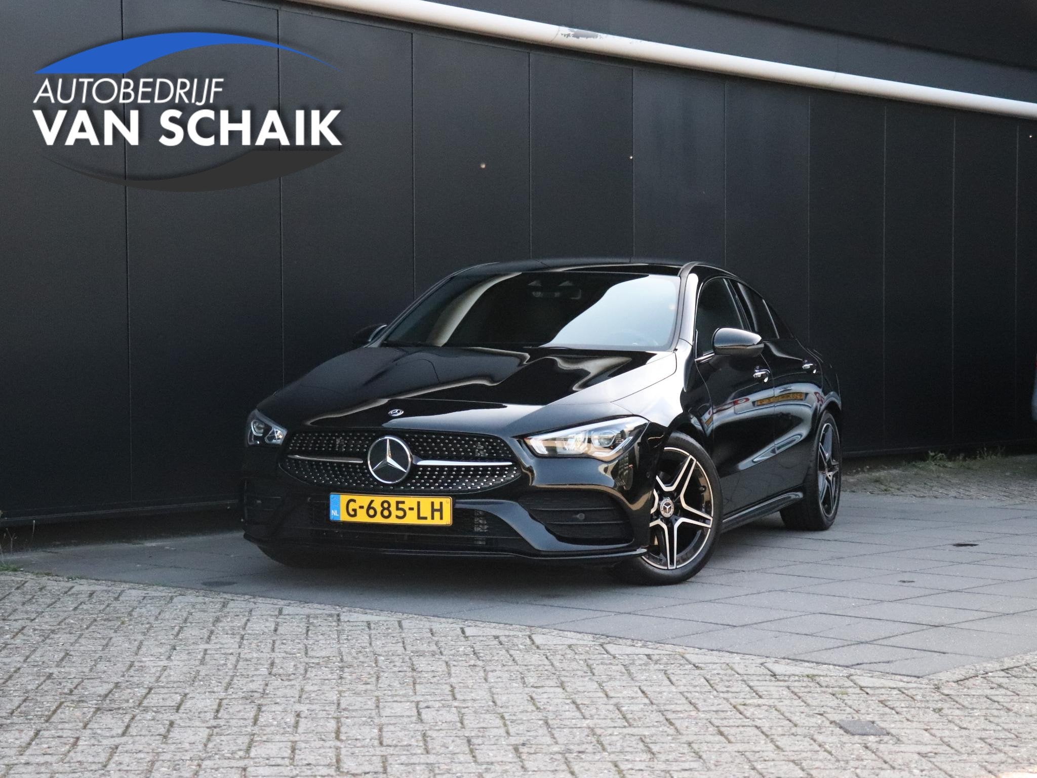 Mercedes-Benz CLA-klasse 180 Business Solution | AMG LINE |, 136 pk, Gebruikt, 4 cilinders, Zwart