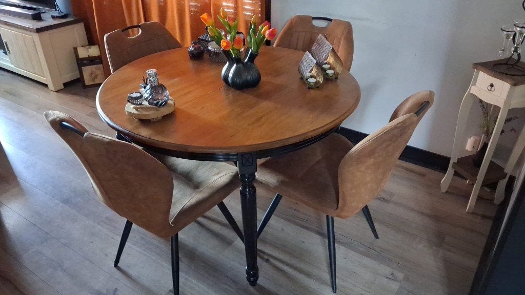 Uitschuifbare ronde tafel met 4 stoelen, Ophalen, Zo goed als nieuw, Vijf personen of meer, Modern