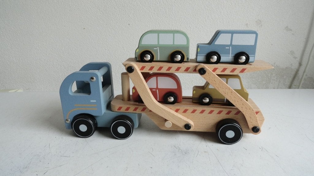 Little Dutch, houten truck met oplegger, kinderspeelgoed, Ophalen of Verzenden, Zo goed als nieuw, Rij- of Hobbelspeelgoed