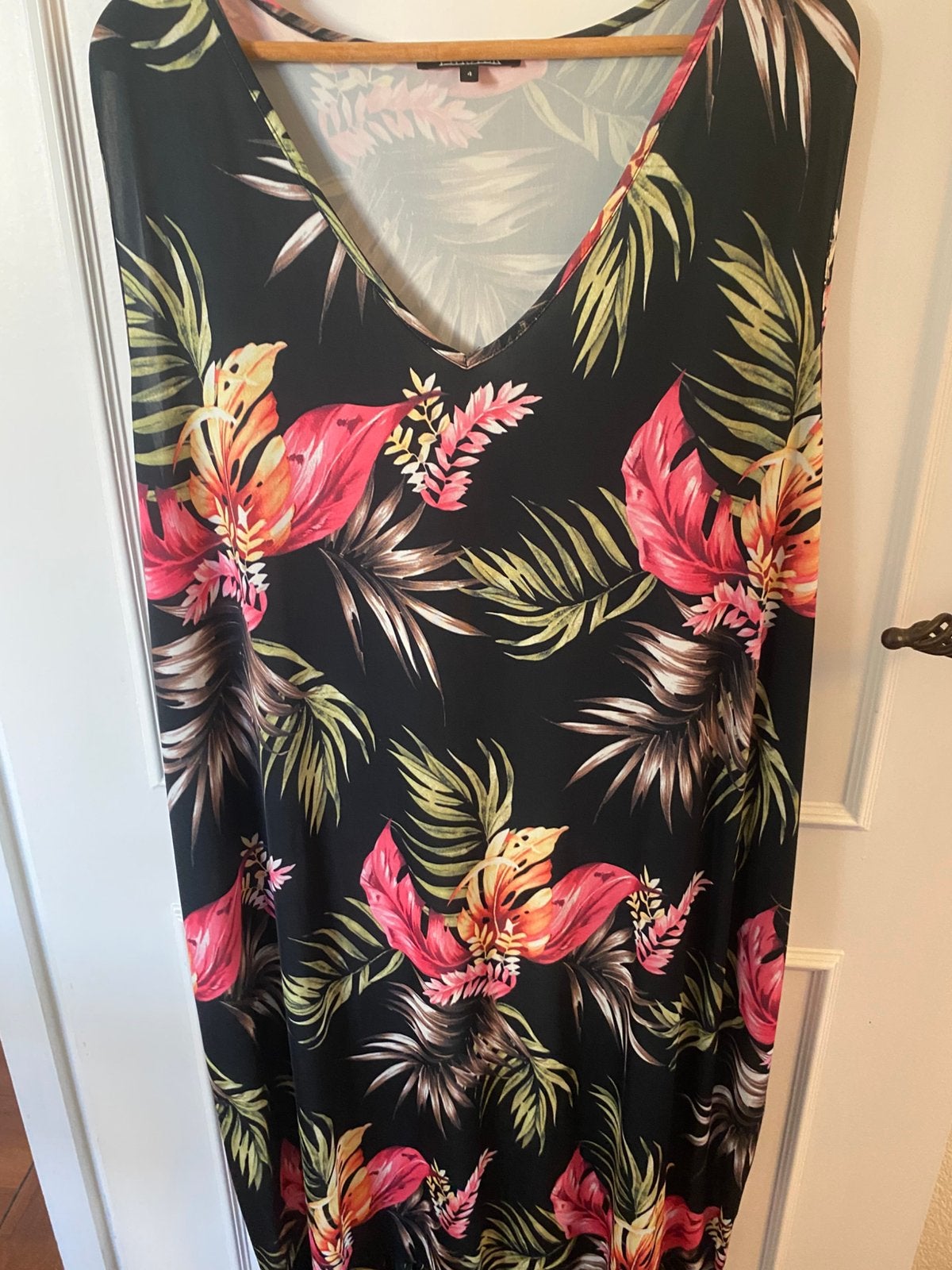 Twister jurk maat 4 zwart 48-50, Zwart, Maat 46/48 (XL) of groter, Nieuw, Ophalen of Verzenden