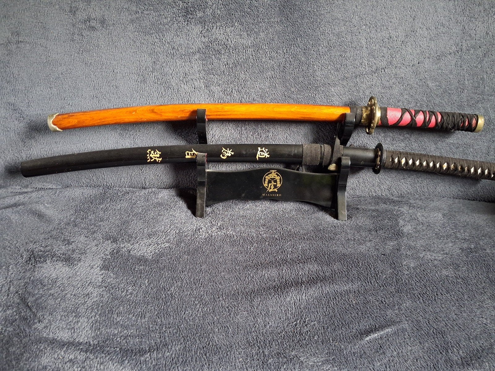 Decoratieve Katana Zwaarden met Standaard, Verzamelen, Ophalen of Verzenden, Gebruikt
