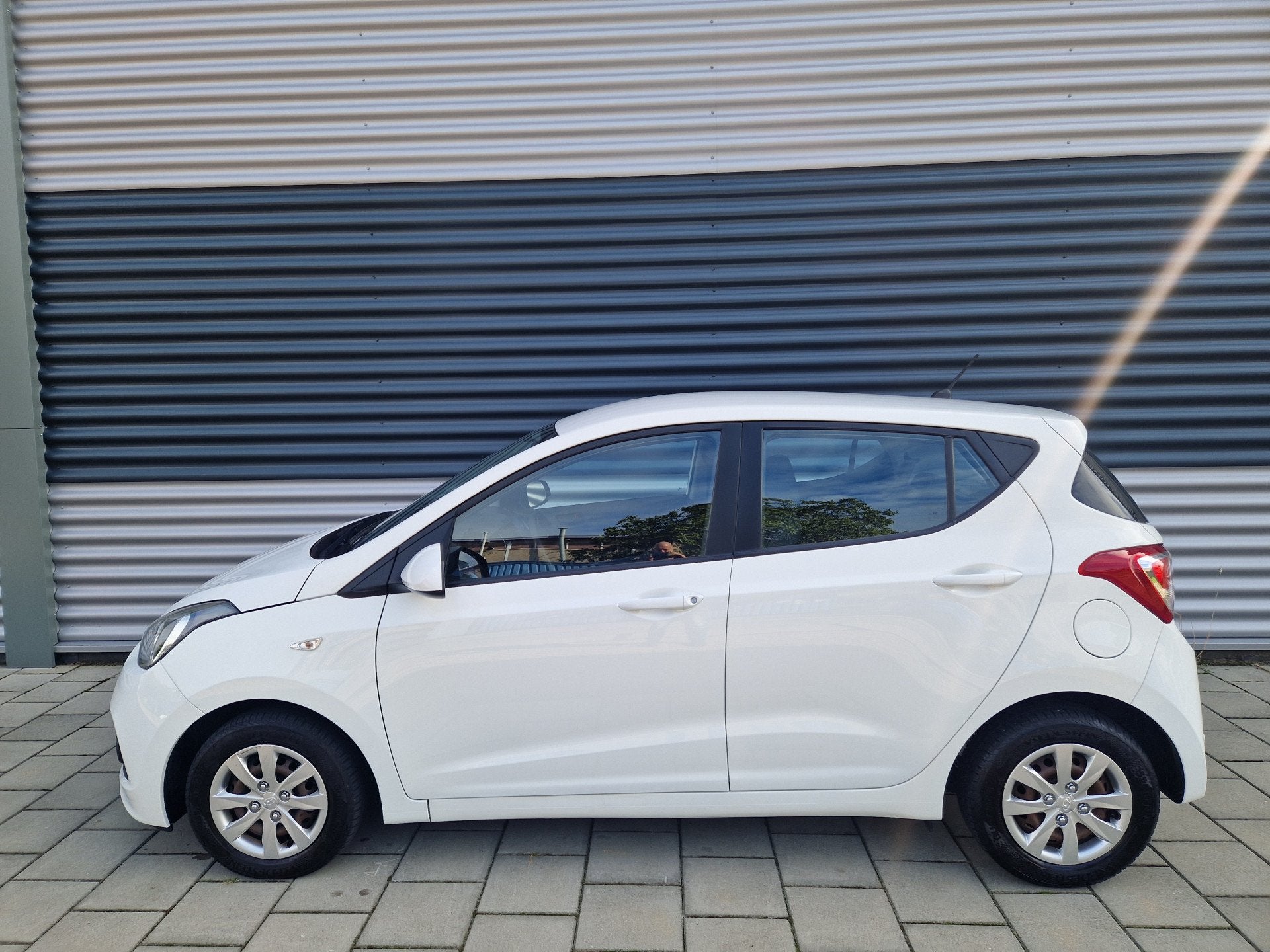 Hyundai i10 1.0i i-Motion Comfort, Climatronic, Cruis contro, Auto's, Voorwielaandrijving, Origineel Nederlands, Bedrijf, Handgeschakeld