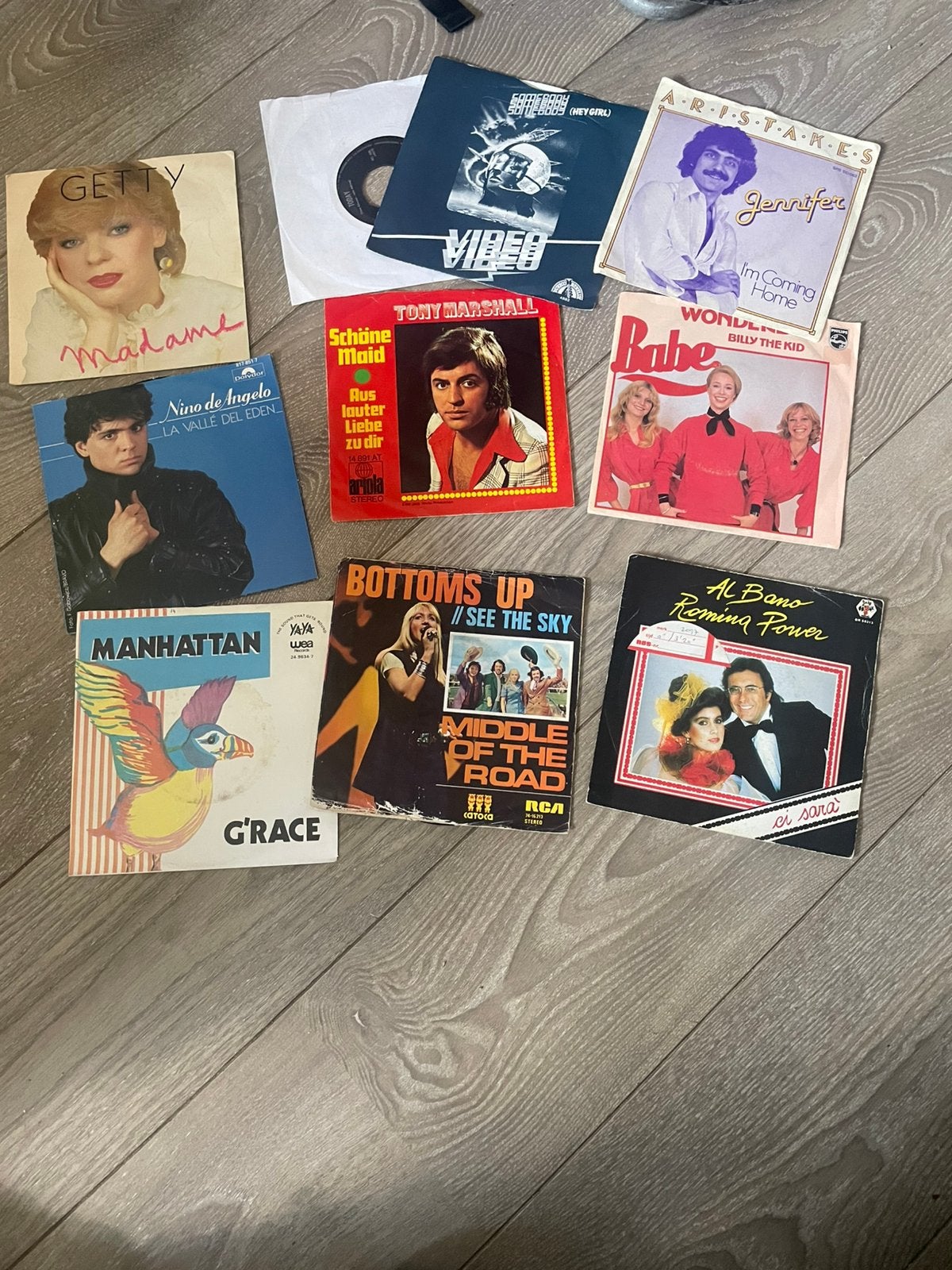 Tekoop 70 singels, Ophalen, Zo goed als nieuw, Overige formaten, Levenslied of Smartlap