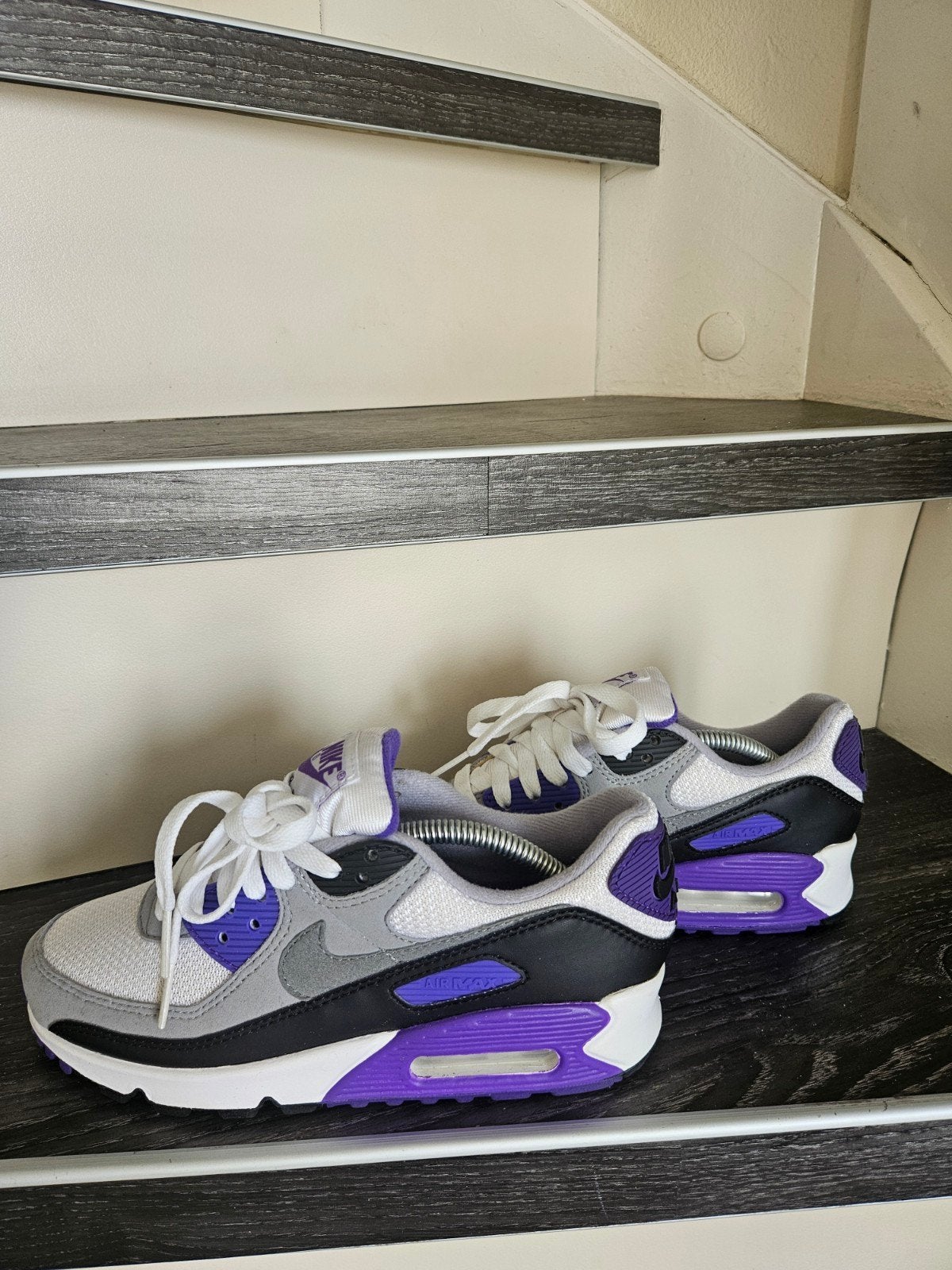 Nike Air Max 90 Recraft Hyper Grape - Maat 36, Kleding | Dames, Schoenen, Zo goed als nieuw, Sneakers of Gympen, Wit, Ophalen of Verzenden