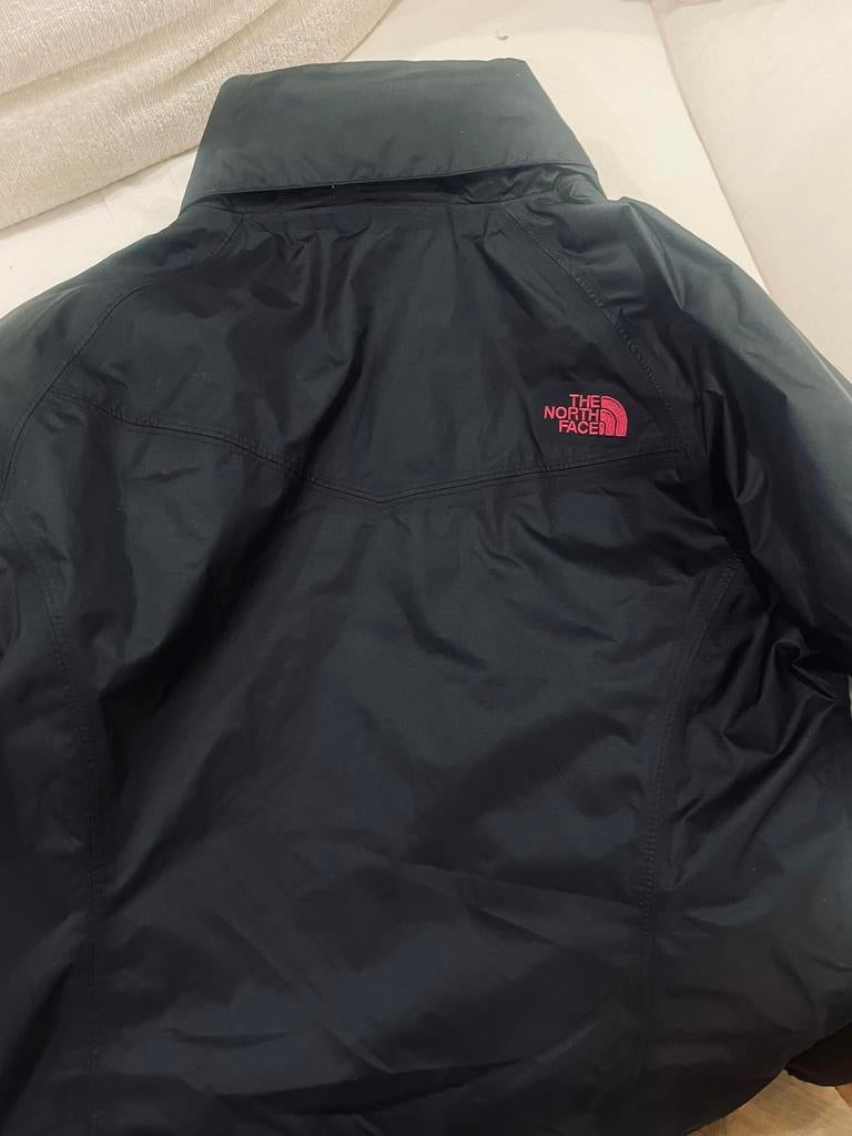 The North Face regenjas - Zo goed als nieuw, Caravans en Kamperen, Regenkleding, Zo goed als nieuw, Regenjas, Dames, Ophalen of Verzenden