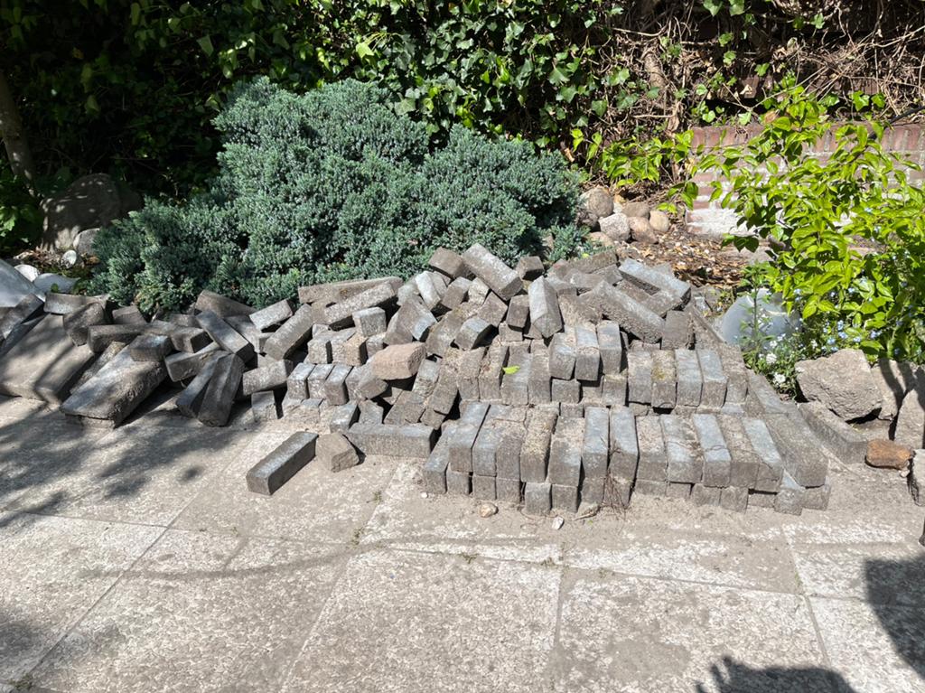 Klinkers gratis af te halen, Tuin en Terras, Tegels en Klinkers, Ophalen, Gebruikt, Beton, Klinkers