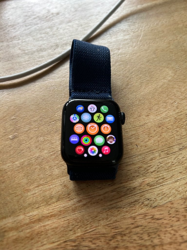 Apple Watch SE 40mm 2022, Sieraden, Tassen en Uiterlijk, Smartwatches, Apple Watch ⌚️, Blauw, IOS, Ophalen of Verzenden