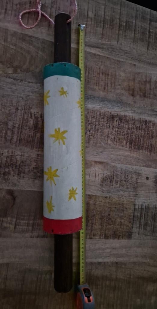 Grote deegrol voor feesten carnaval decoratief feestartikel, Ophalen of Verzenden, Zo goed als nieuw, Overige typen, Carnaval