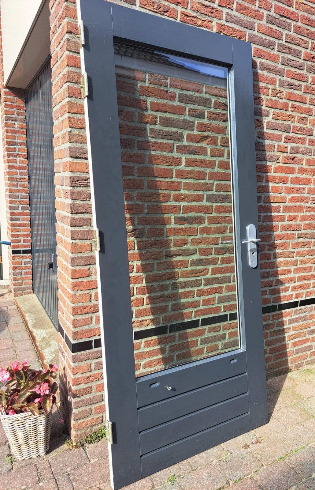 Stompe buitendeur met 3-punts sluiting en dubbel glas, Ophalen, Gebruikt, 200 tot 215 cm, Glas
