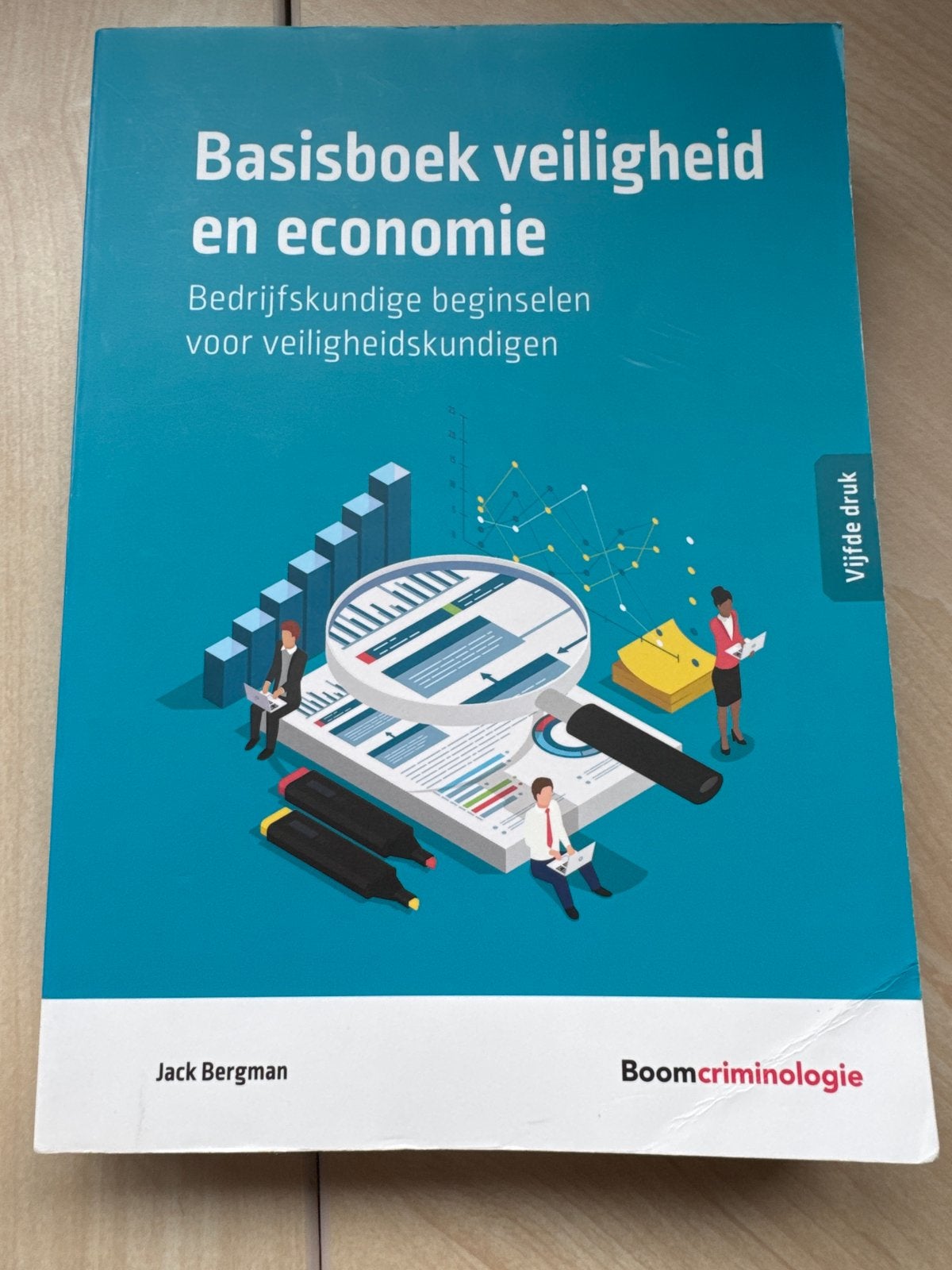Basisboek Veiligheid en Economie - Vijfde Druk, Boeken, Studieboeken en Cursussen, Ophalen of Verzenden, Gamma, Zo goed als nieuw