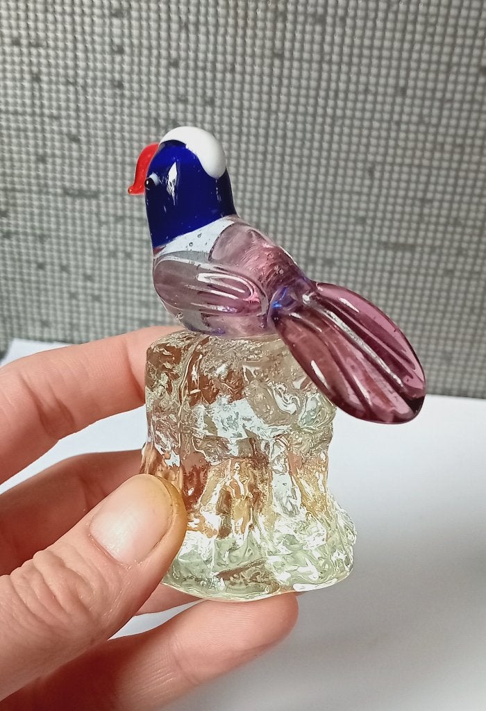 glazen vogel, Verzenden