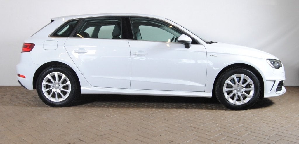 Audi A3 Sportback 1.4 e-tron Attr. PL+ (bj 2016), Auto's, Automaat, Gebruikt, 4 cilinders, 150 pk