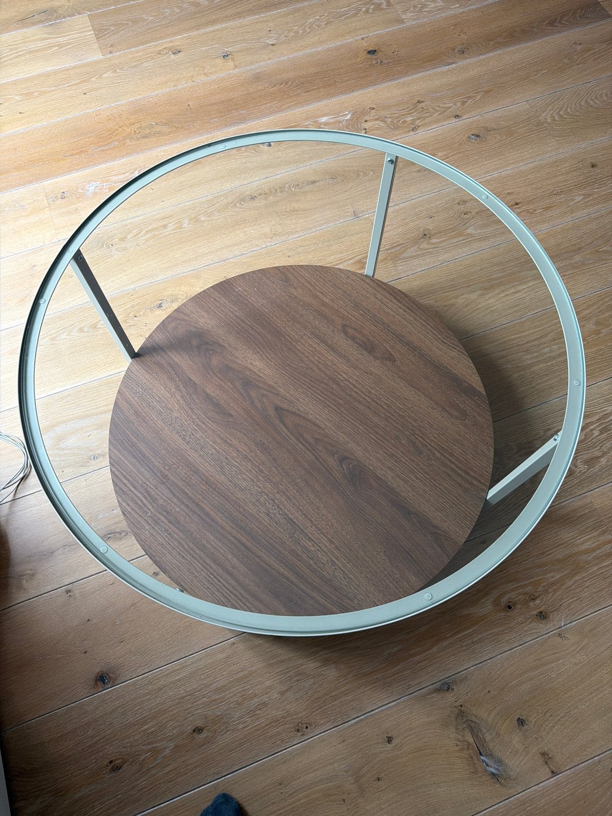 Ronde salontafel met glazen blad en houten onderblad, Ophalen, Rond, 50 tot 100 cm, 5 – 50