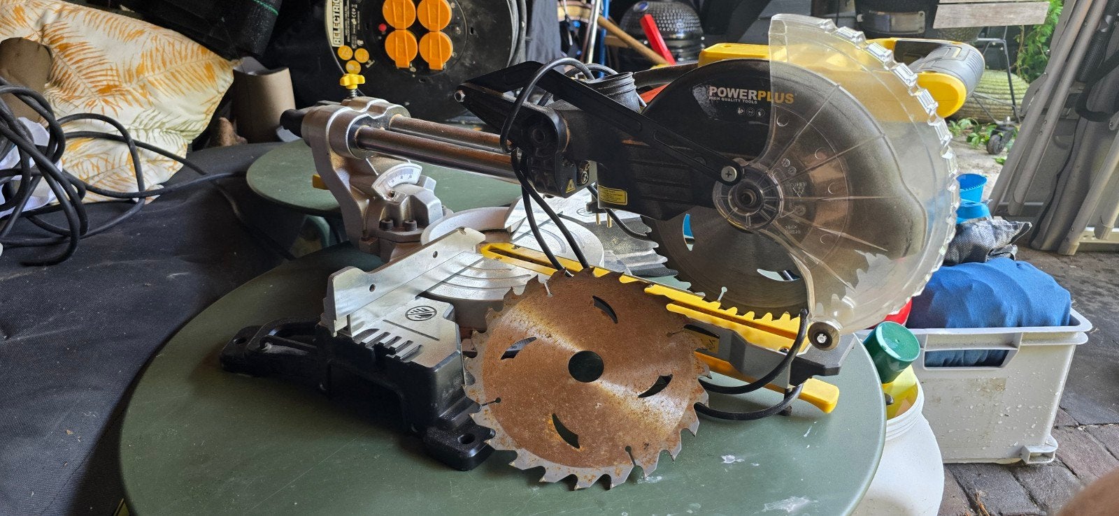 Afkortzaag powerplus, Ophalen, Gebruikt, Afkortzaag, 30 tot 70 mm